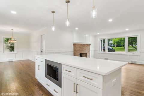 Tiny photo for 953 Oxford Road, Glen Ellyn, IL 60137 (MLS # 12451437)