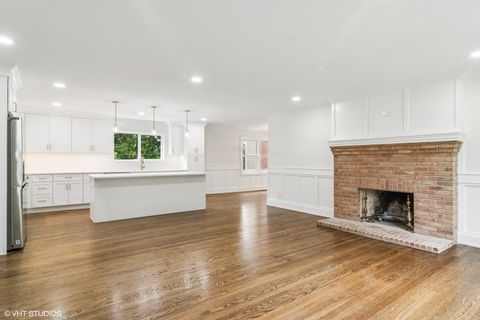 Tiny photo for 953 Oxford Road, Glen Ellyn, IL 60137 (MLS # 12451437)