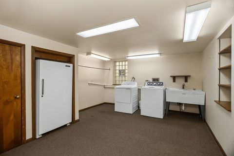 Tiny photo for 2315 Park Place, Evanston, IL 60201 (MLS # 12587027)