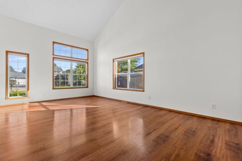 Tiny photo for 547 Logans Run, Machesney Park, IL 61115 (MLS # 12781240)