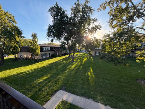 Tiny photo for 1135 Pleasant Run Drive #708, Wheeling, IL 60090 (MLS # 12782496)