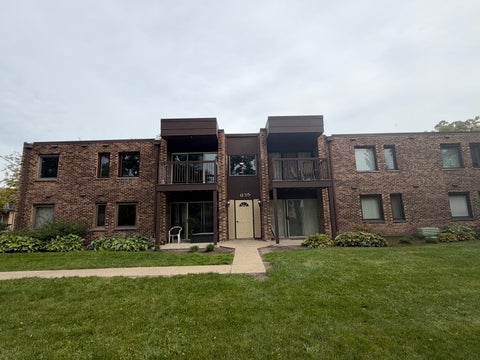 Photo of 1135 Pleasant Run Drive #708, Wheeling, IL 60090 (MLS # 12782496)