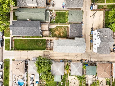 Tiny photo for 4314 W Henderson Street, Chicago, IL 60641 (MLS # 12430071)