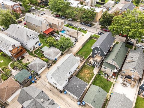 Tiny photo for 4314 W Henderson Street, Chicago, IL 60641 (MLS # 12430071)