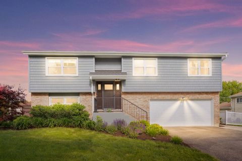 525 N Grace Street Lombard IL 60148