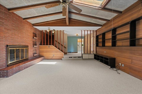 Tiny photo for 303 Central Avenue, Aurora, IL 60506 (MLS # 12795506)