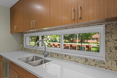Tiny photo for 303 Central Avenue, Aurora, IL 60506 (MLS # 12795506)