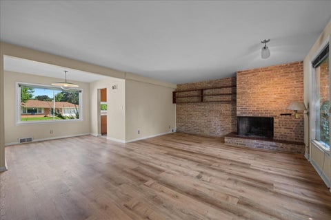 Tiny photo for 303 Central Avenue, Aurora, IL 60506 (MLS # 12795506)
