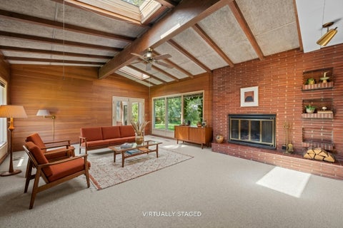 Tiny photo for 303 Central Avenue, Aurora, IL 60506 (MLS # 12795506)