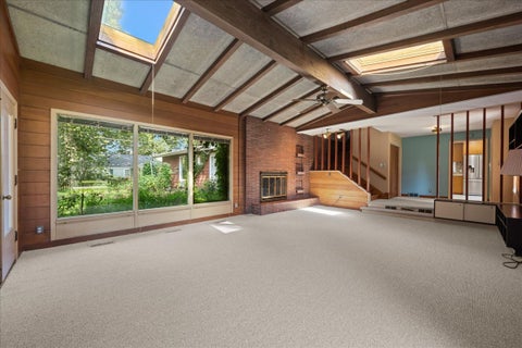 Tiny photo for 303 Central Avenue, Aurora, IL 60506 (MLS # 12795506)
