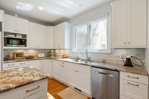 Tiny photo for 14572 N Somerset Circle, Libertyville, IL 60048 (MLS # 12467635)