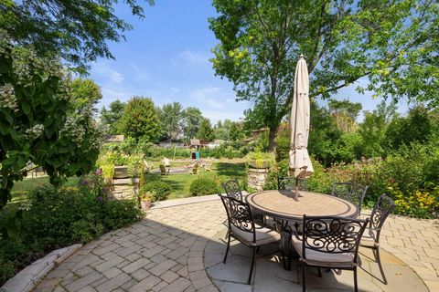 Tiny photo for 14572 N Somerset Circle, Libertyville, IL 60048 (MLS # 12467635)