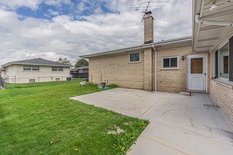 Tiny photo for 11020 Raleigh Street, Westchester, IL 60154 (MLS # 12633936)