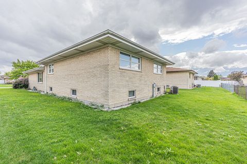 Tiny photo for 11020 Raleigh Street, Westchester, IL 60154 (MLS # 12633936)
