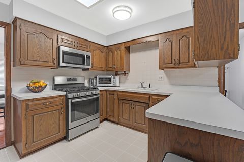 Tiny photo for 11020 Raleigh Street, Westchester, IL 60154 (MLS # 12633936)