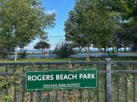 Tiny photo for 7641 N EASTLAKE Terrace #1B, Chicago, IL 60626 (MLS # 12545555)