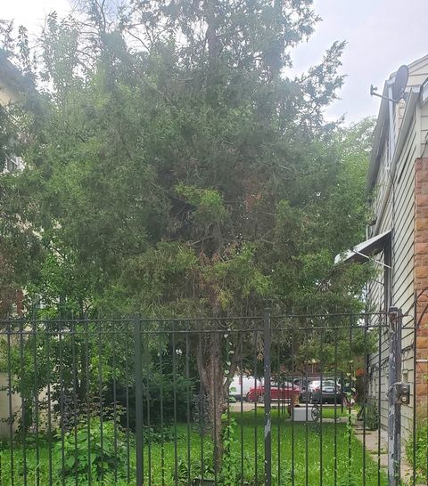 1748 N Harding Avenue Chicago IL 60647