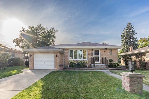 Tiny photo for 9214 NEW ENGLAND Avenue, Morton Grove, IL 60053 (MLS # 12791781)