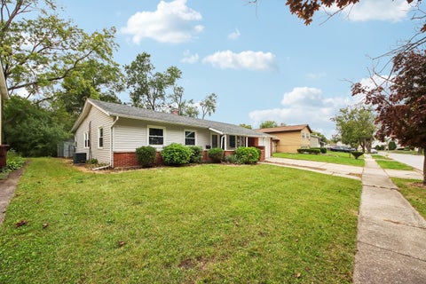 Tiny photo for 2625 Turtle Creek Drive, Hazel Crest, IL 60429 (MLS # 12780492)