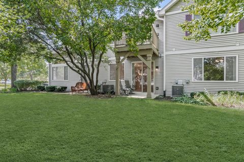 Tiny photo for 2016 Fulham Drive #2016, Naperville, IL 60564 (MLS # 12463849)