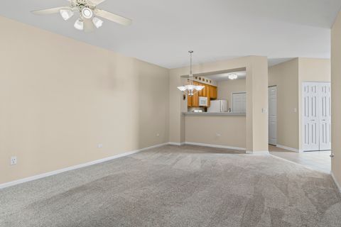 Tiny photo for 2016 Fulham Drive #2016, Naperville, IL 60564 (MLS # 12463849)