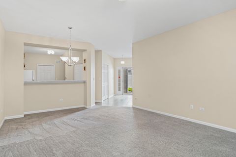 Tiny photo for 2016 Fulham Drive #2016, Naperville, IL 60564 (MLS # 12463849)