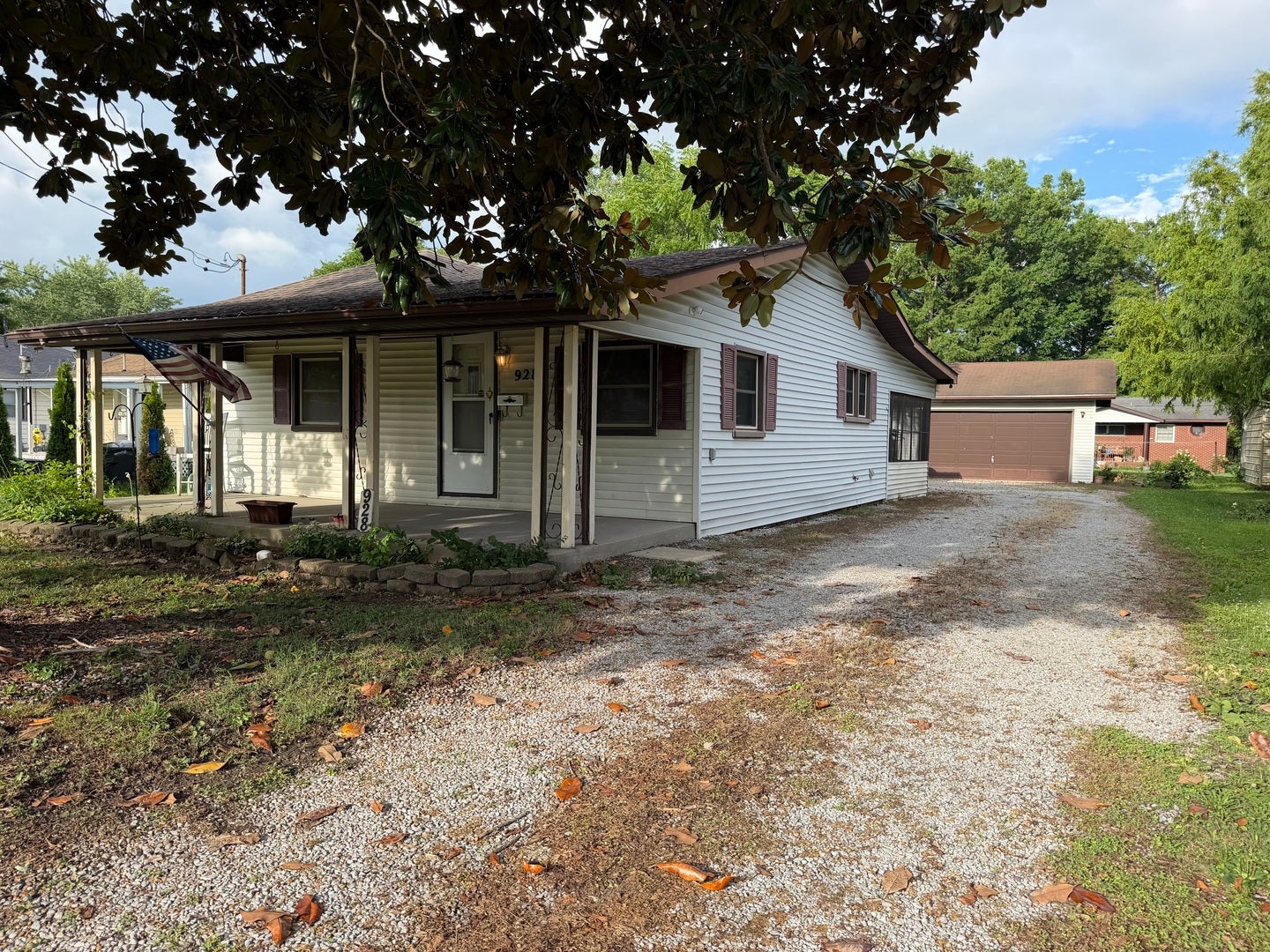 928 N 7th Street