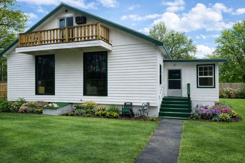 26915 N Poplar Street Wauconda IL 60084