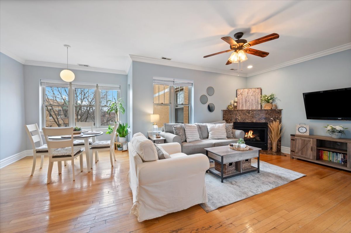 3135 W Palmer Square 3