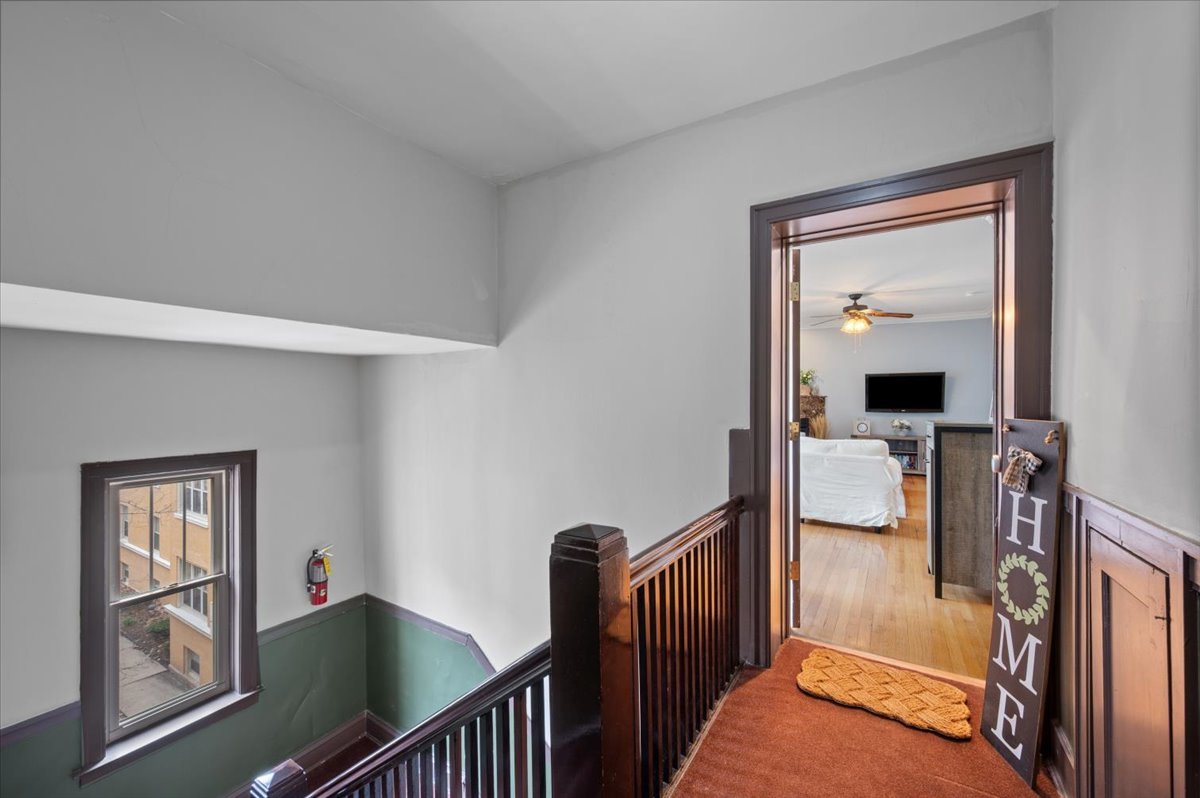 3135 W Palmer Square 3