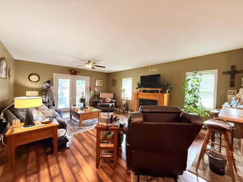Tiny photo for 220 E ROSE Street, Cave In Rock, IL 62919 (MLS # 12679567)