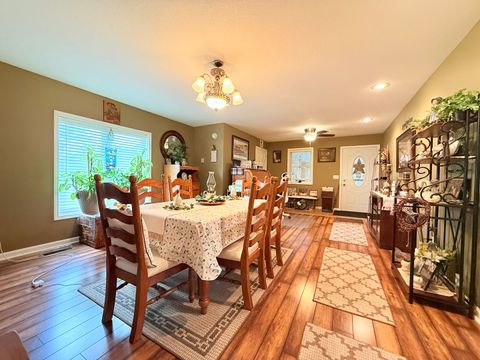 Tiny photo for 220 E ROSE Street, Cave In Rock, IL 62919 (MLS # 12679567)