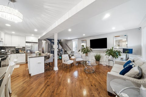 Tiny photo for 7719 S Rhodes Avenue, Chicago, IL 60619 (MLS # 12757503)
