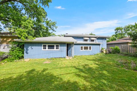 Tiny photo for 16412 George Drive, Oak Forest, IL 60452 (MLS # 12673155)