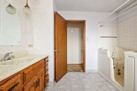 Tiny photo for 16412 George Drive, Oak Forest, IL 60452 (MLS # 12673155)