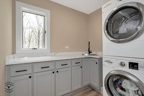 Tiny photo for 2639 E Shady Grove Court, Crete, IL 60417 (MLS # 12361044)