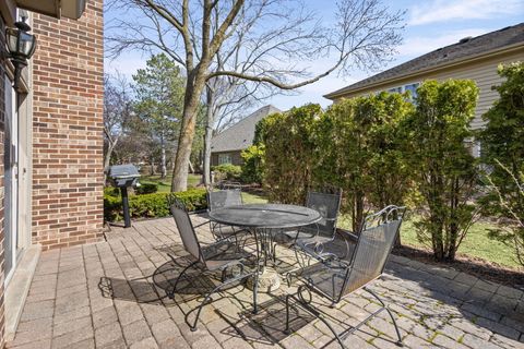 Tiny photo for 522 Rivershire Place, Lincolnshire, IL 60069 (MLS # 12610173)