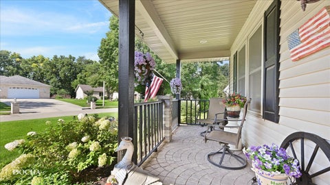 Tiny photo for 614 Magnolia Lane, Ottawa, IL 61350 (MLS # 12748207)