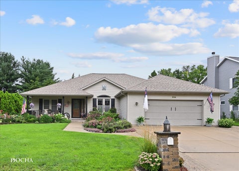 Photo of 614 Magnolia Lane, Ottawa, IL 61350 (MLS # 12748207)