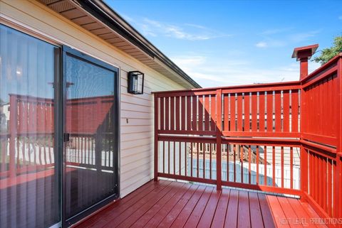 Tiny photo for 550 Piccadilly Lane, Bolingbrook, IL 60440 (MLS # 12473178)