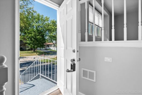 Tiny photo for 550 Piccadilly Lane, Bolingbrook, IL 60440 (MLS # 12473178)