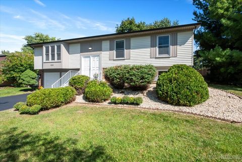 Tiny photo for 550 Piccadilly Lane, Bolingbrook, IL 60440 (MLS # 12473178)