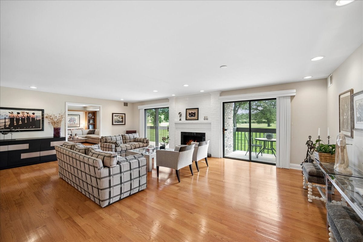 1771 Mission Hills Road 115