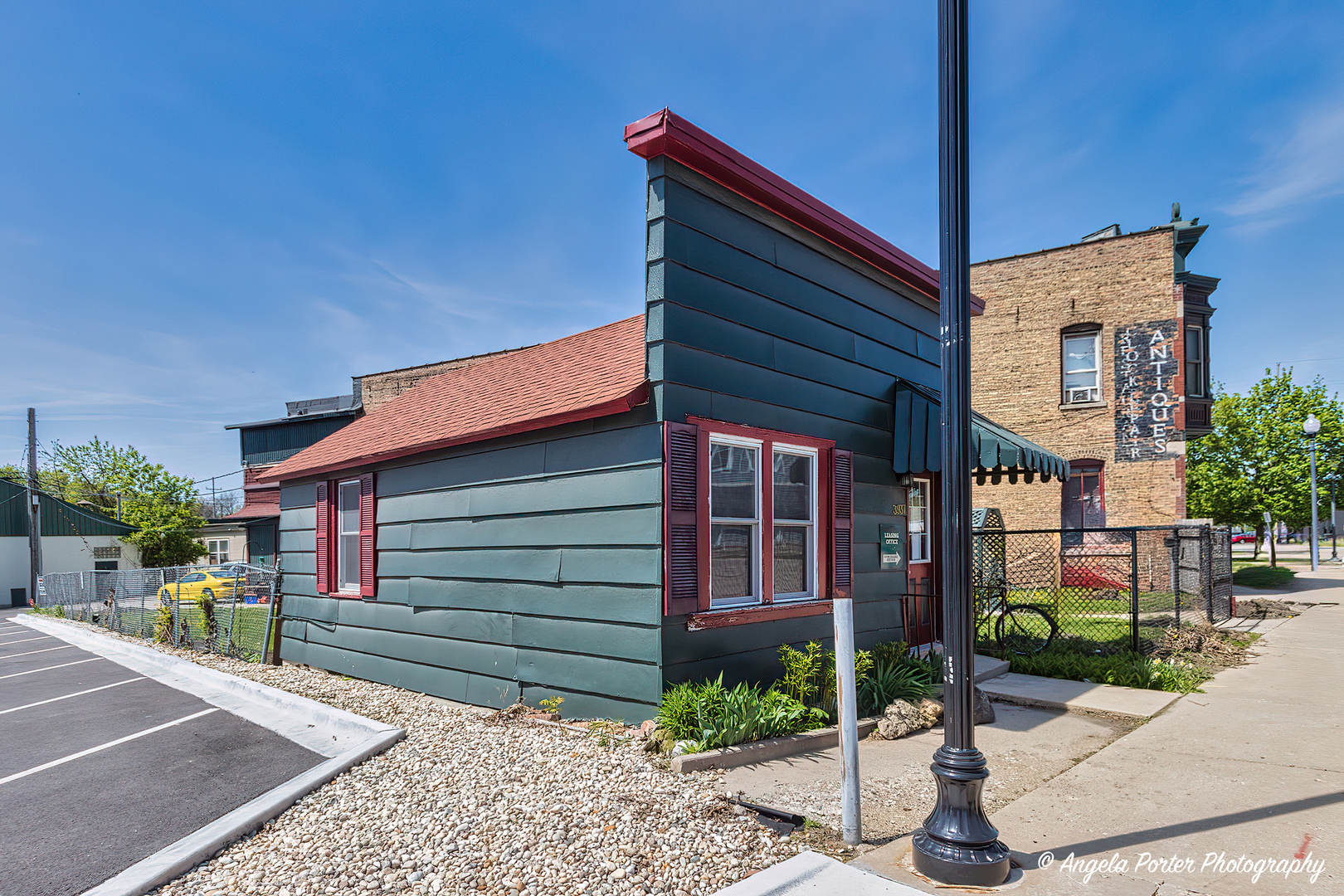 3937 & 3939 Main Street
