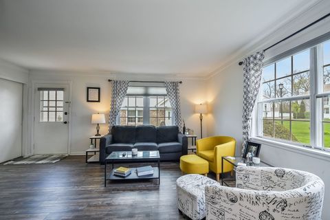 Tiny photo for 1554 Timber Trail, Wheaton, IL 60189 (MLS # 12623975)