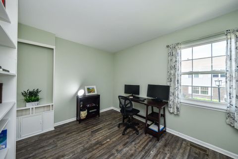 Tiny photo for 1554 Timber Trail, Wheaton, IL 60189 (MLS # 12623975)