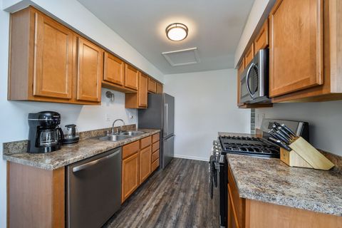 Tiny photo for 1554 Timber Trail, Wheaton, IL 60189 (MLS # 12623975)