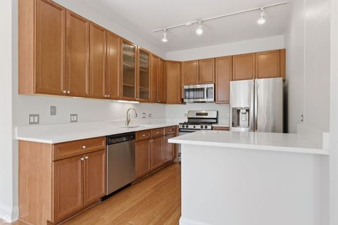 Tiny photo for 1001 W Madison Street #204, Chicago, IL 60607 (MLS # 12593943)