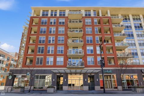 Tiny photo for 1001 W Madison Street #204, Chicago, IL 60607 (MLS # 12593943)