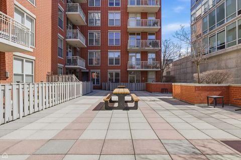 Tiny photo for 1001 W Madison Street #204, Chicago, IL 60607 (MLS # 12593943)